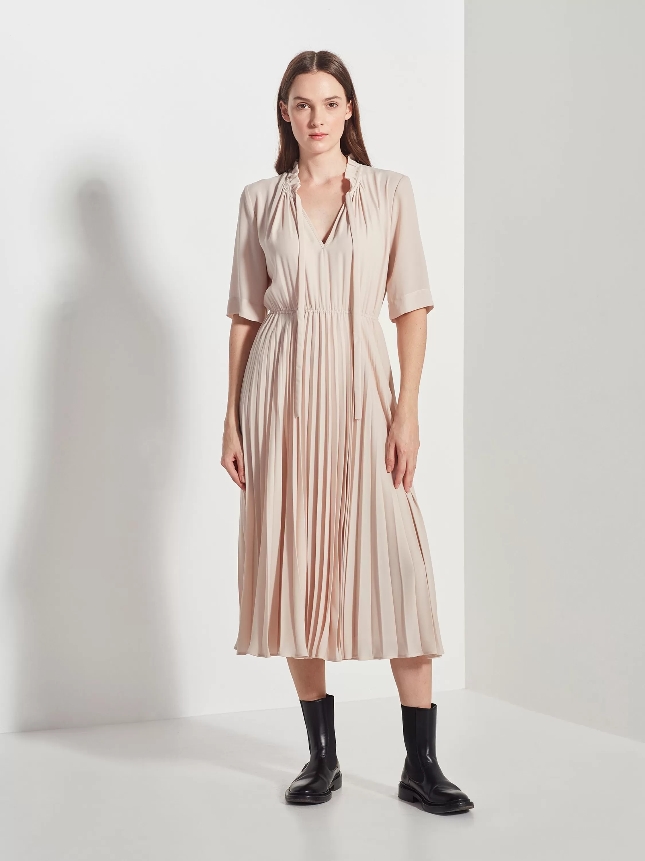 Dresses & Jumpsuits>Juliette Hogan Alegra Pleat Dress Matte Pleat Calico