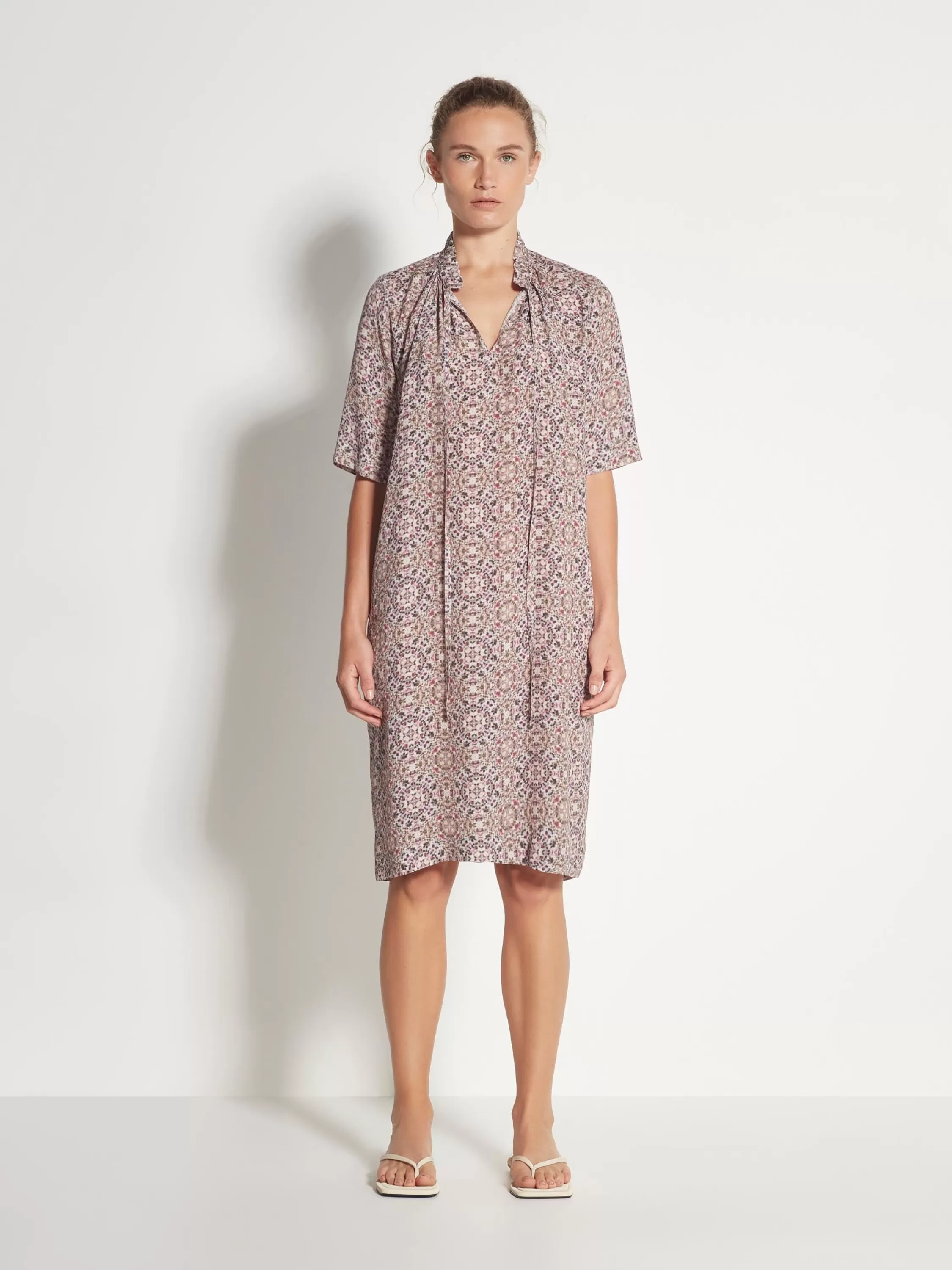 Dresses & Jumpsuits>Juliette Hogan Daisy Tunic Medina Silk Viscose Mosaic