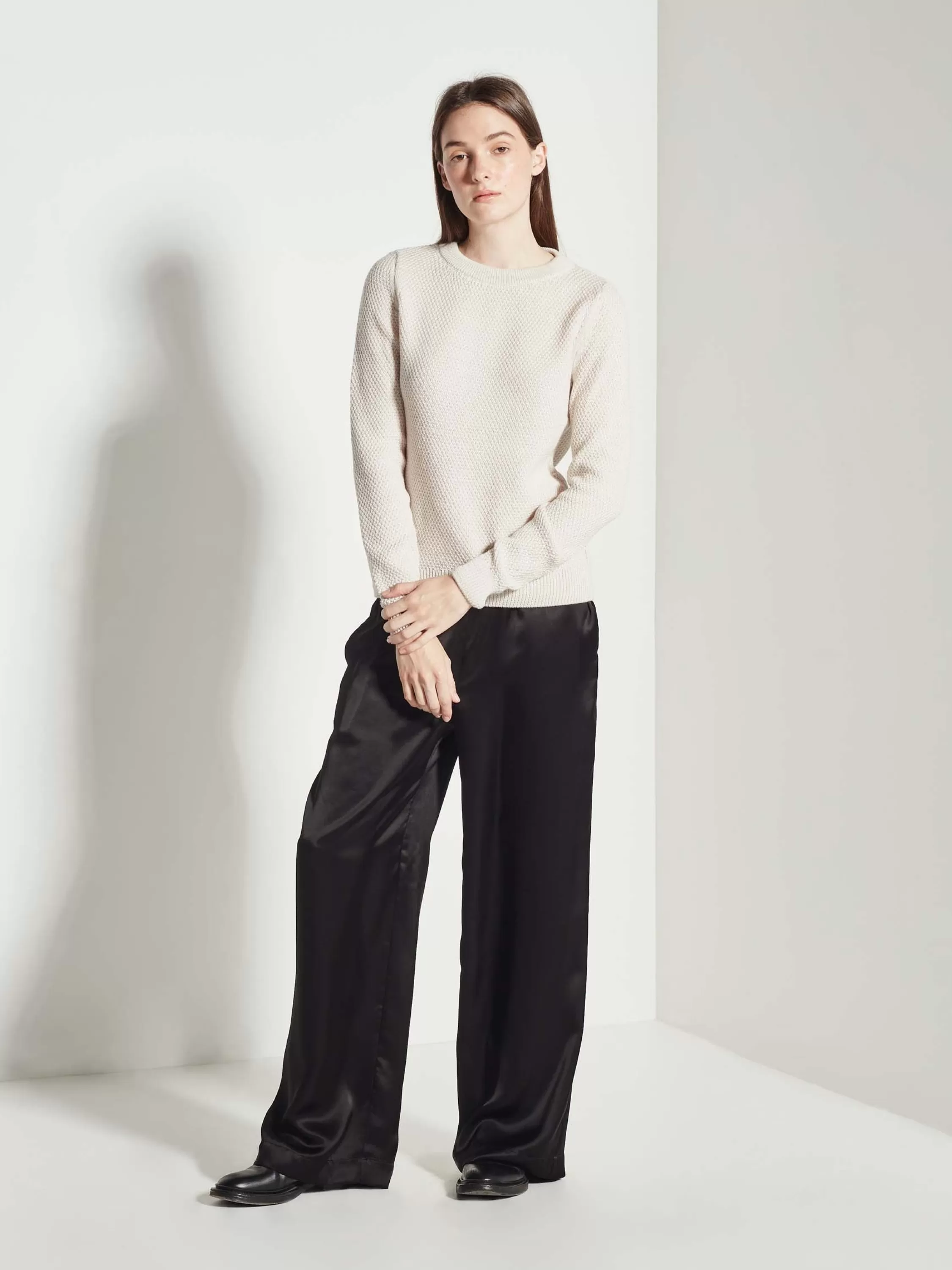 Knitwear>Juliette Hogan Derek Sweater Merino Knit Chalk