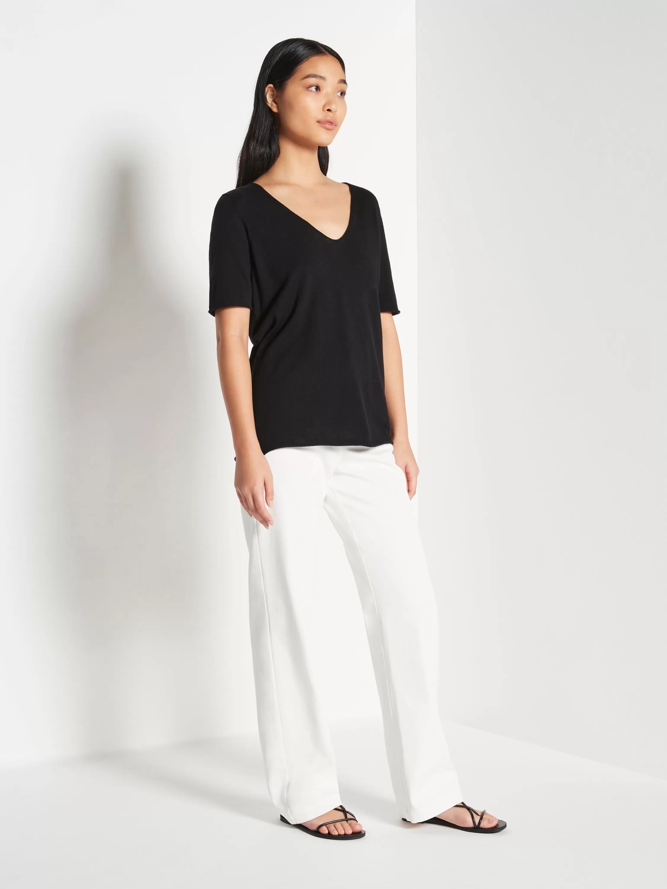 Knitwear>Juliette Hogan Jhl V-Neck T Fine Cotton Cashmere Black