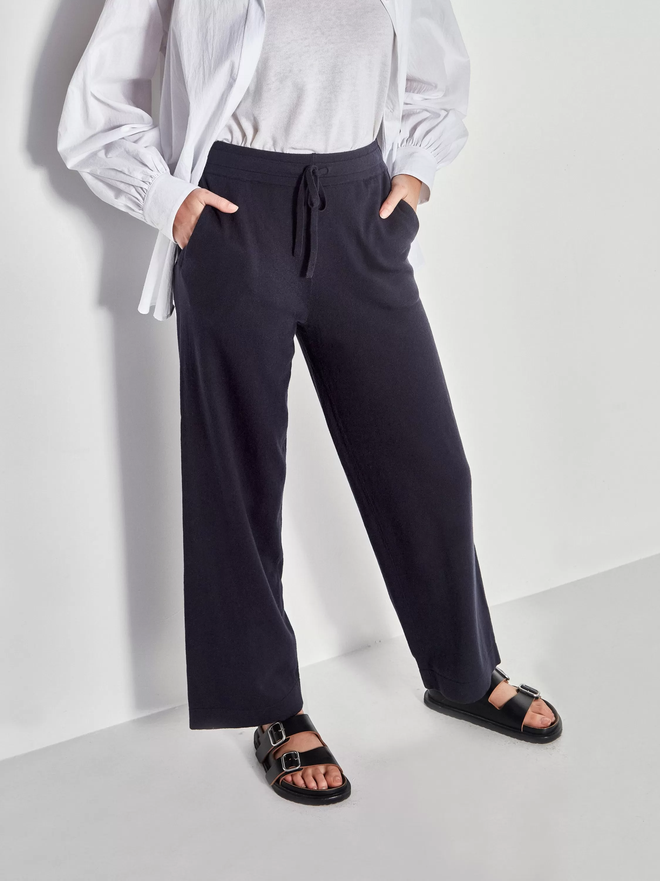 Trousers>Juliette Hogan Jhl Wide Trackpant Cotton Cashmere Navy
